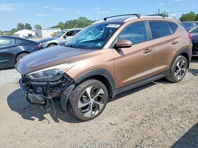 KM8J3CA25GU****** 2016 Hyundai Tucson