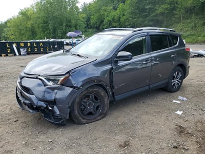 JTMBFREV8JJ****** 2018 Toyota RAV4