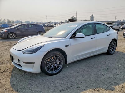 5YJ3E1EB1NF****** 2022 Tesla Model 3