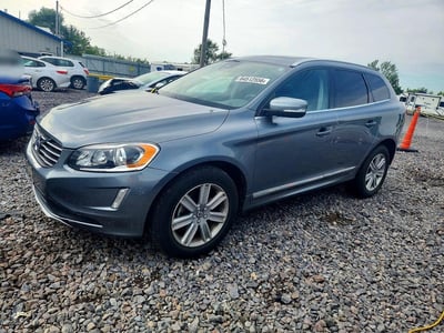 YV4902RK6G2****** 2016 Volvo XC60
