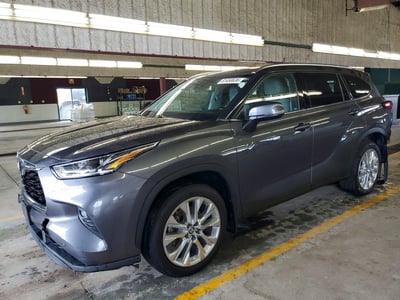5TDDZRBH1MS****** 2021 Toyota Highlander