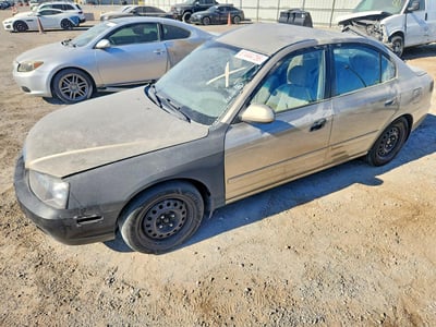 KMHDN45D32U****** 2002 Hyundai Elantra