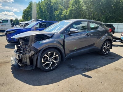 NMTKHMBX0JR****** 2018 Toyota C-HR