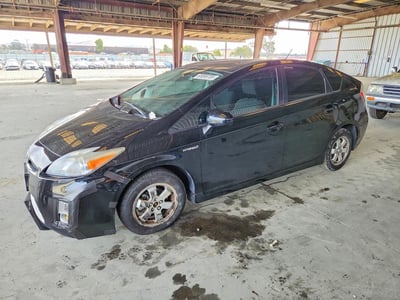 JTDKN3DU6B1****** 2011 Toyota Prius
