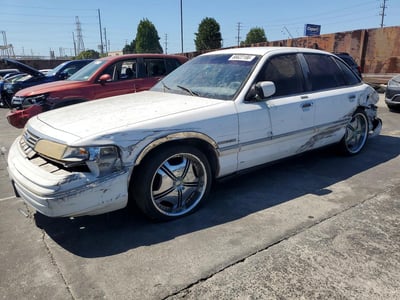 2FALP74WXPX****** 1993 Ford Crown Victoria