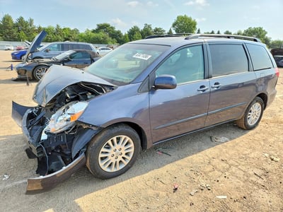 5TDZK22C28S****** 2008 Toyota Sienna