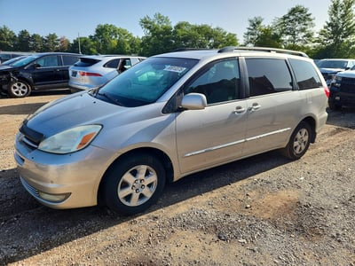 2004 Toyota Sienna