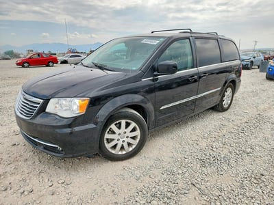 2016 Chrysler Town & Country