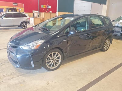 JTDZN3EUXHJ****** 2017 Toyota Prius V