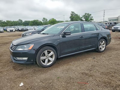 1VWAS7A34FC****** 2015 Volkswagen Passat