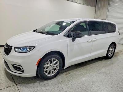 2025 Chrysler Pacifica