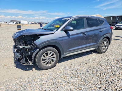 KM8J33A40JU****** 2018 Hyundai Tucson