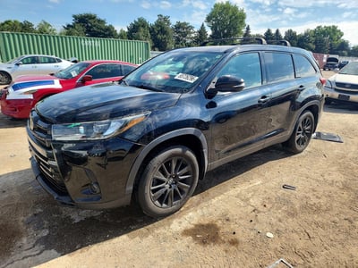 5TDJZRFH6KS****** 2019 Toyota Highlander