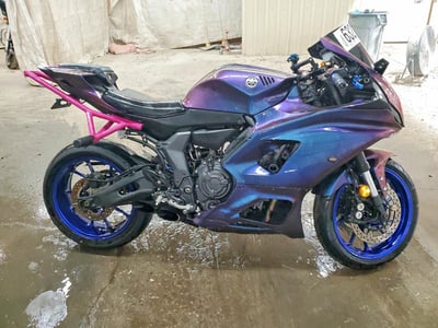2024 Yamaha YZFR7