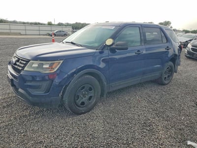 1FM5K8AR2GG****** 2016 Ford Explorer