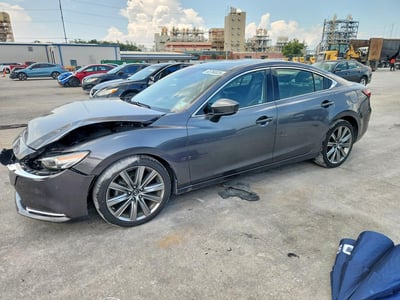 JM1GL1WY6J1****** 2018 Mazda 6