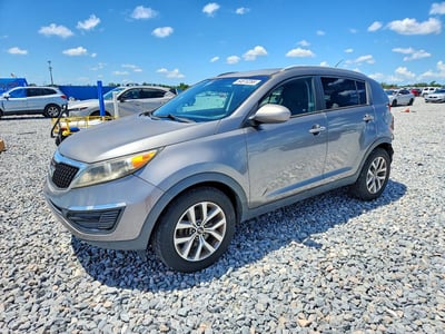 KNDPB3AC8G7****** 2016 Kia Sportage