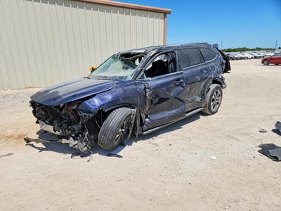 5TDGZRBH2LS****** 2020 Toyota Highlander