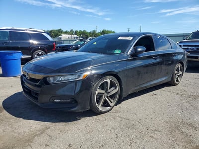 1HGCV1F3XJA****** 2018 Honda Accord