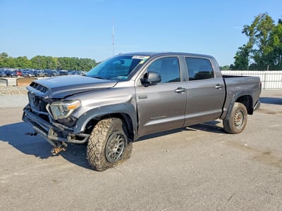 5TFHW5F14FX****** 2015 Toyota Tundra