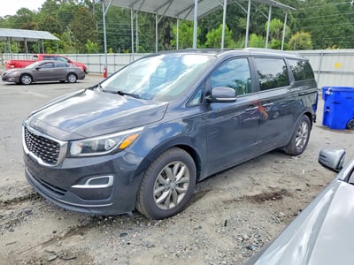 KNDMB5C17L6****** 2020 Kia Sedona