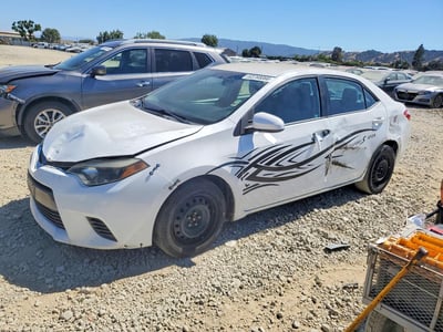 2T1BURHE3FC****** 2015 Toyota Corolla