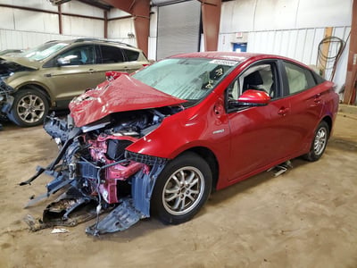 JTDKARFUXG3****** 2016 Toyota Prius