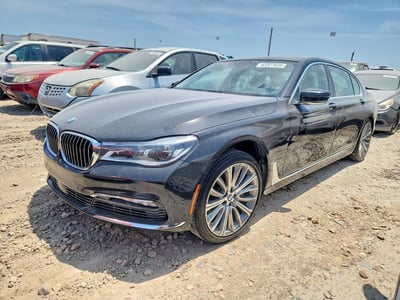 WBA7F0C53GG****** 2016 BMW 7 Series