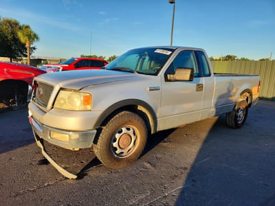 1FTRF12W14N****** 2004 Ford F-150