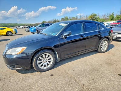 1C3CCBBB3DN****** 2013 Chrysler 200
