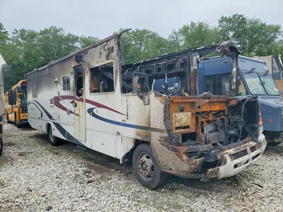1FCNF53S330****** 2003 Ford F-550