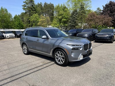 5UX23EM00R9****** 2024 BMW X7