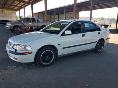 YV1VS29552F****** 2002 Volvo S40