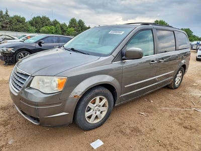 2010 Chrysler Town & Country