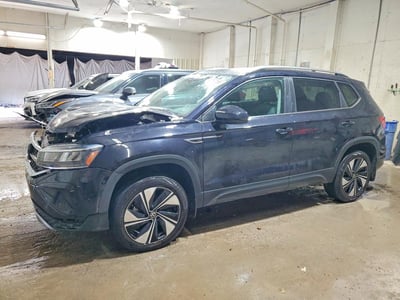 3VVVX7B2XRM****** 2024 Volkswagen Taos