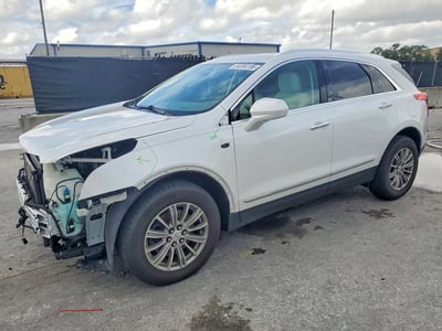 1GYKNBRS2HZ****** 2017 Cadillac XT5