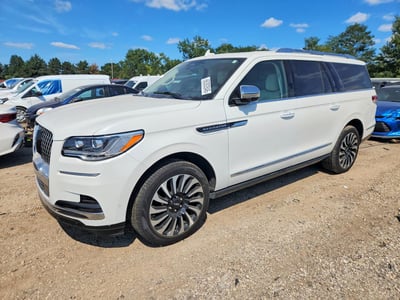 5LMJJ3TGXRE****** 2024 Lincoln Navigator