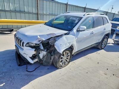 1C4PJLCB7KD****** 2019 Jeep Cherokee