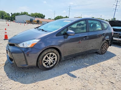 JTDZN3EU8HJ****** 2017 Toyota Prius V