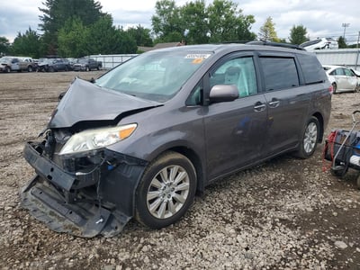 5TDDK3DCXES****** 2014 Toyota Sienna