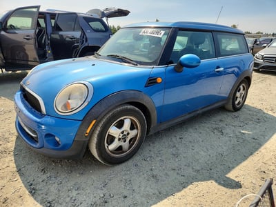 WMWZF3C5XBT****** 2011 MINI Clubman