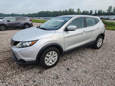 JN1BJ1CR3JW****** 2018 Nissan Rogue Sport