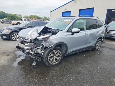 JF2SKAJC9LH****** 2020 Subaru Forester
