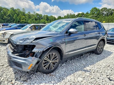 3VV3B7AX6JM****** 2018 Volkswagen Tiguan
