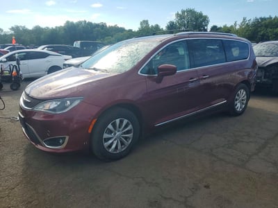 2C4RC1BG6JR****** 2018 Chrysler Pacifica