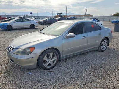 JH4KB16618C****** 2008 Acura RL