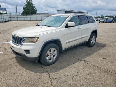1J4RR4GG9BC****** 2011 Jeep Grand Cherokee