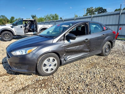 1FADP3E29JL****** 2018 Ford Focus