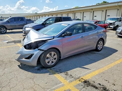 5NPDH4AE3GH****** 2016 Hyundai Elantra
