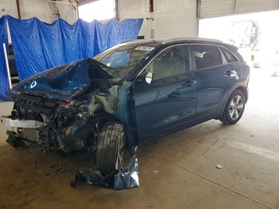 KNDCB3LC6M5****** 2021 Kia Niro
